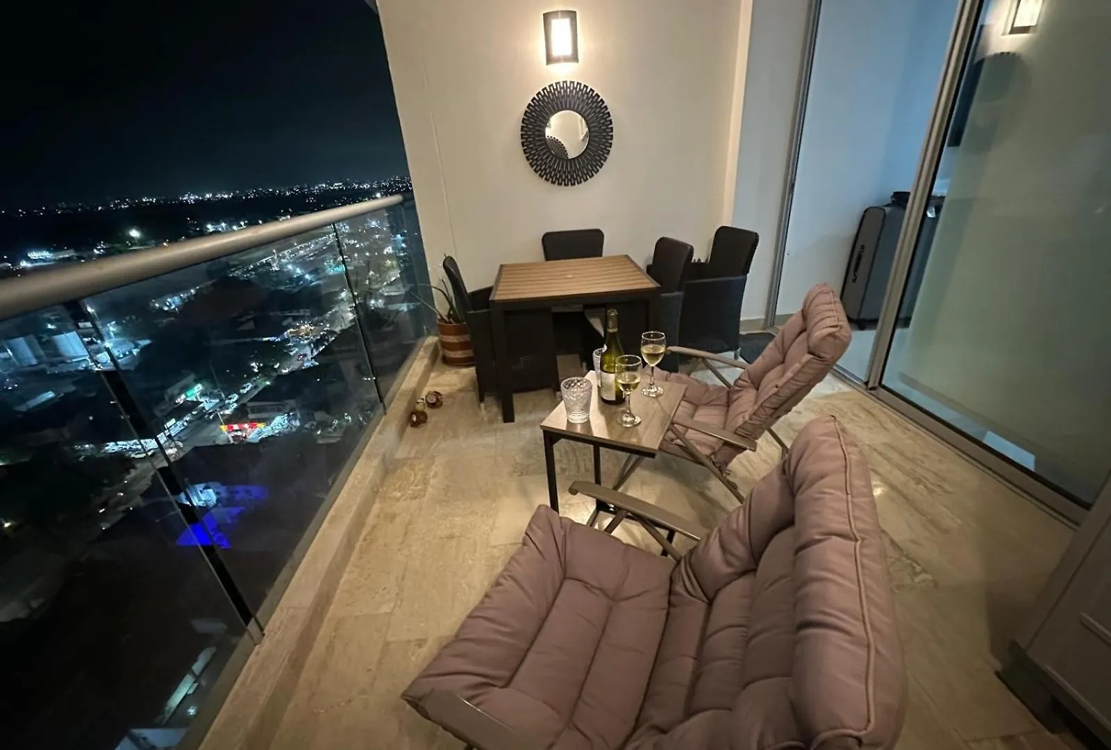 Aparta Suite Fastatique Cartagena 0*,  كولومبيا
